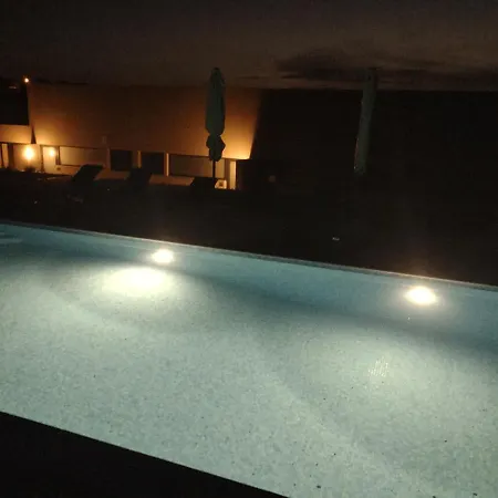 Apart-hotel Sunny Hill 4*