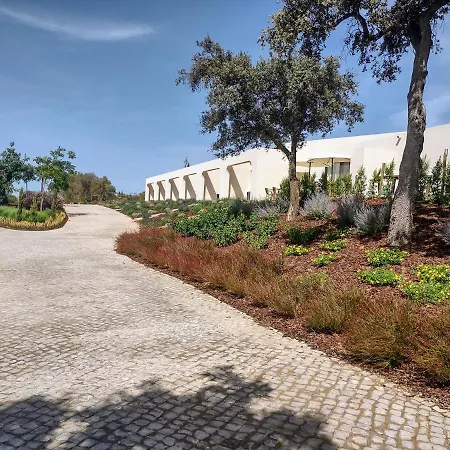 מלון דירות Sunny Hill