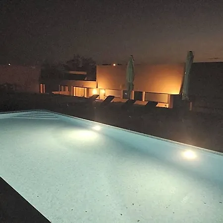 Sunny Hill Apart-hotel 4*